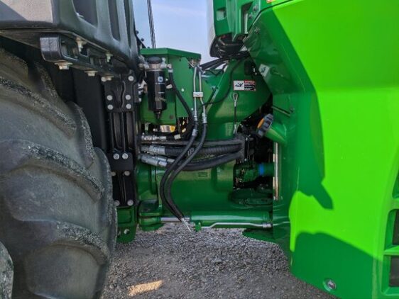 2020 John Deere 9620R - Image 16