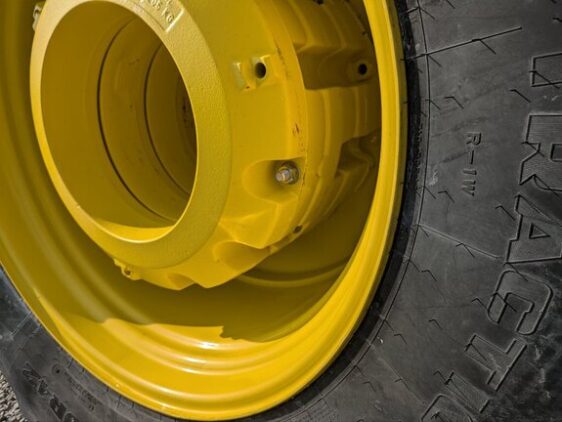 2020 John Deere 9620R - Image 13