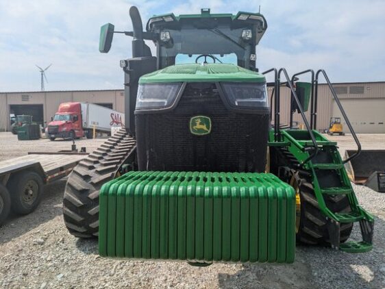 2023 John Deere 8RT 370 - Image 3