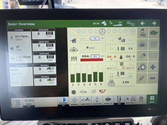 2022 John Deere L341 - Image 13