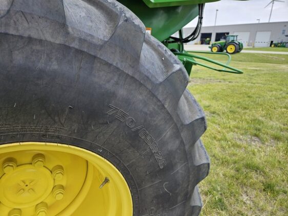 2023 John Deere S780 - Image 12