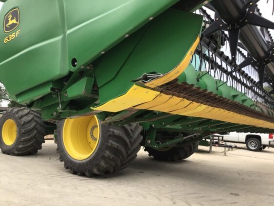 2014 John Deere 635F - Image 33