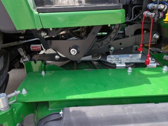 2018 John Deere 2032R - Image 13
