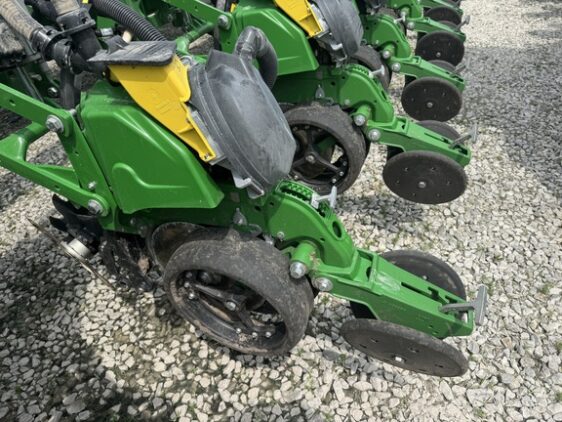 2025 John Deere DB90 - Image 6