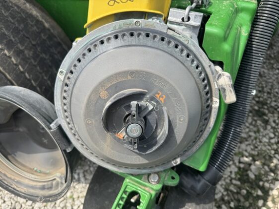 2025 John Deere DB90 - Image 22