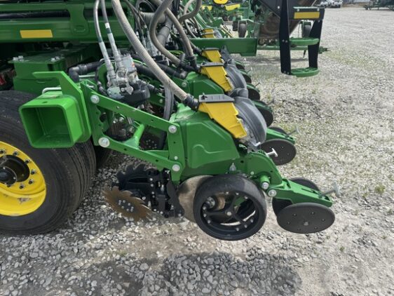 2025 John Deere DB90 - Image 18