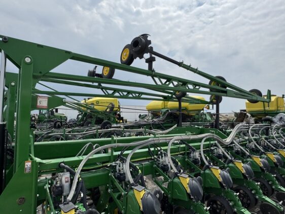2025 John Deere DB90 - Image 9