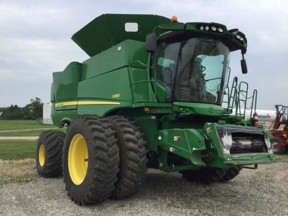 2017 John Deere S680