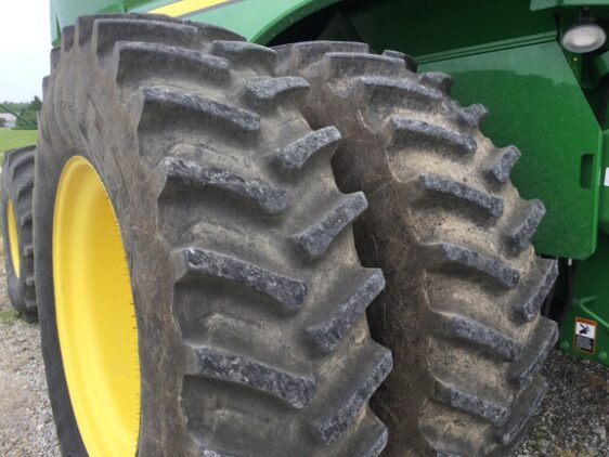 2017 John Deere S680 - Image 18