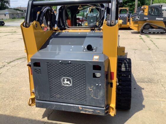 2022 John Deere 317G - Image 8