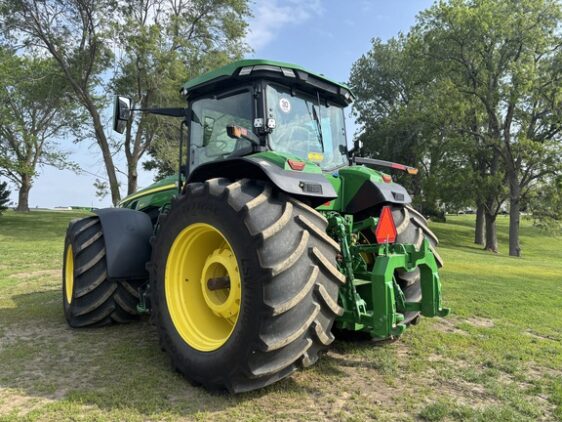 2024 John Deere 8R 340 - Image 4