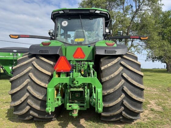2024 John Deere 8R 340 - Image 8
