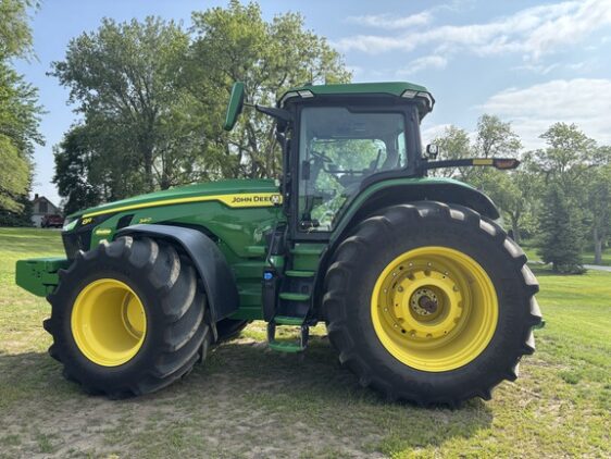 2024 John Deere 8R 340 - Image 5