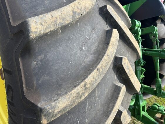 2024 John Deere 8R 340 - Image 24