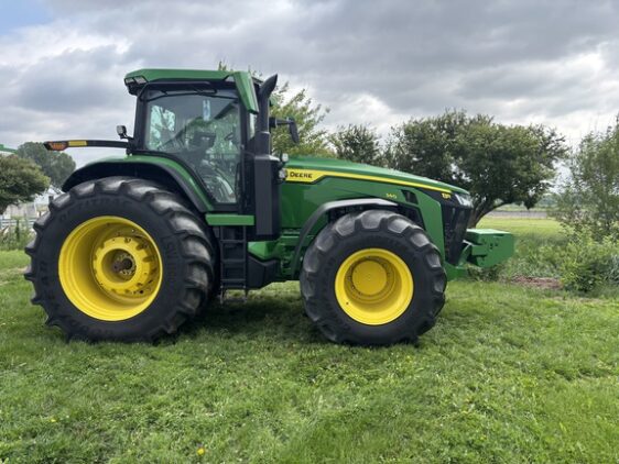 2024 John Deere 8R 340 - Image 6