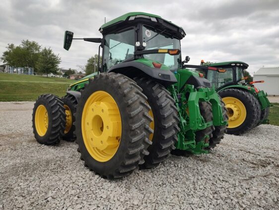 2024 John Deere 8R 410 - Image 5