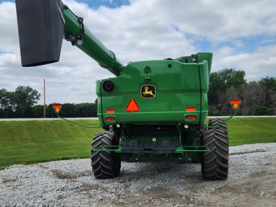 2022 John Deere S790 - Image 5