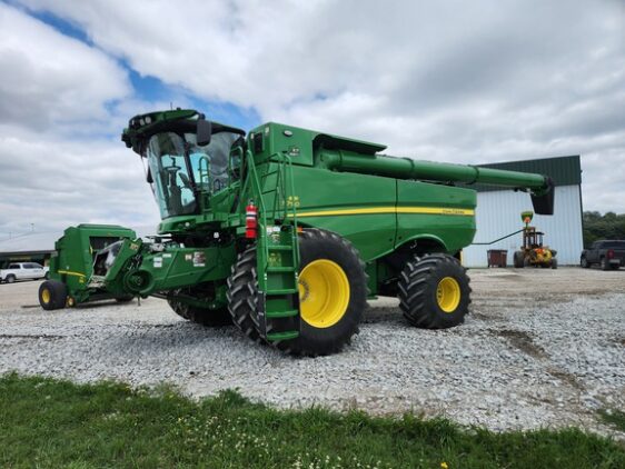 2022 John Deere S790 - Image 11