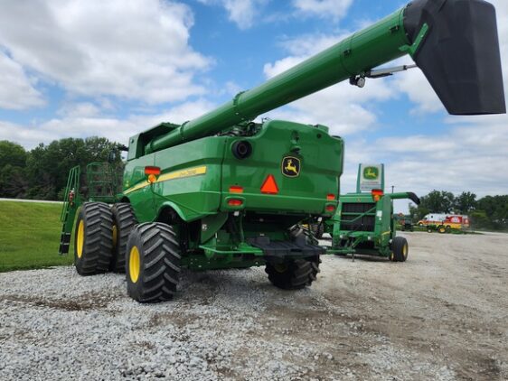 2022 John Deere S790 - Image 6