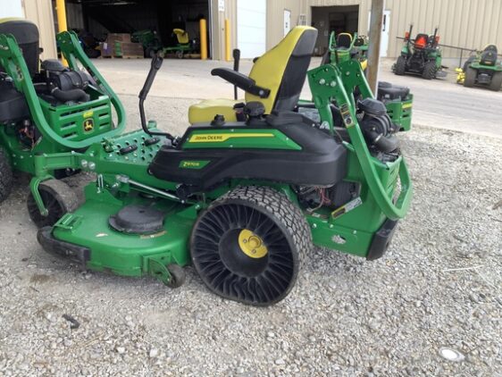 2023 John Deere Z970R - Image 3