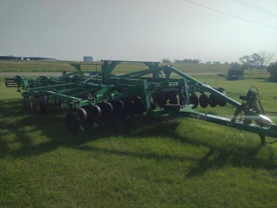 2022 John Deere 2730 - Image 2