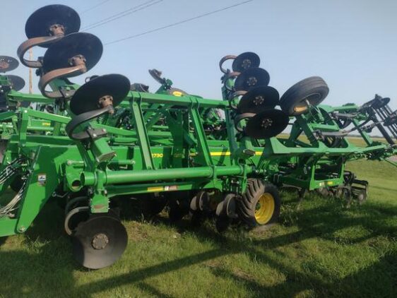 2022 John Deere 2730 - Image 4