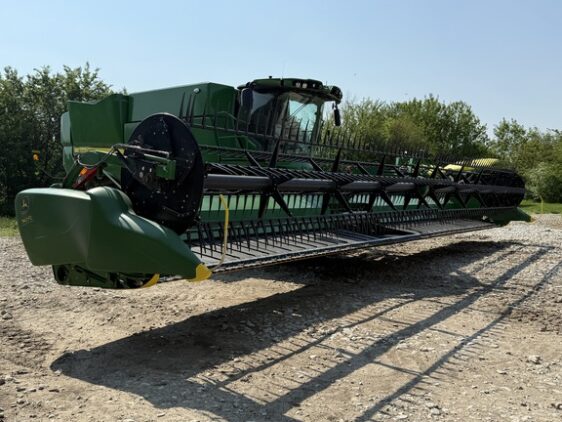 2020 John Deere 740FD