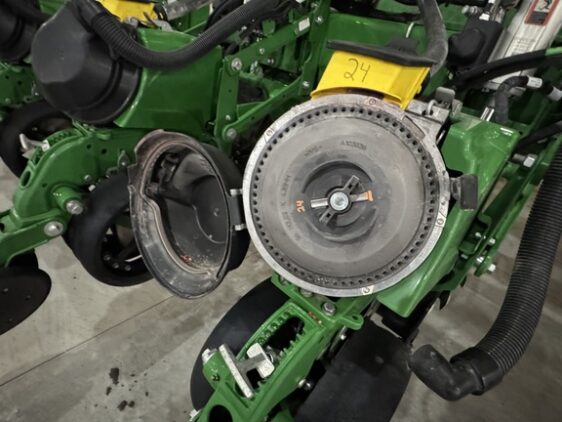 2025 John Deere DB60 - Image 29