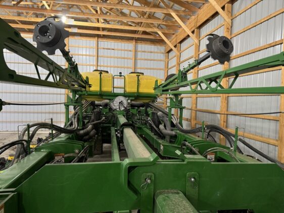 2025 John Deere DB60 - Image 12