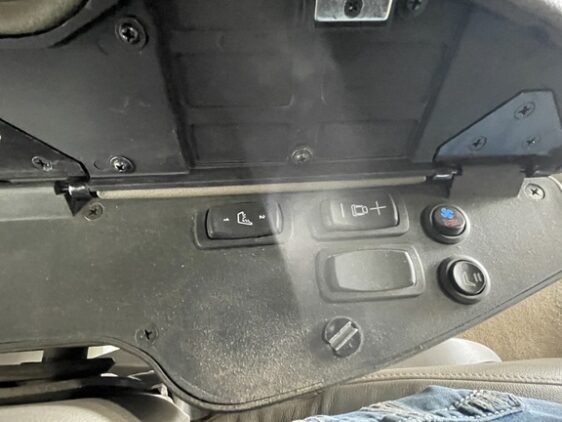 2023 John Deere 8R 370 - Image 22