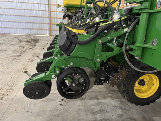 2025 John Deere DB60 - Image 36