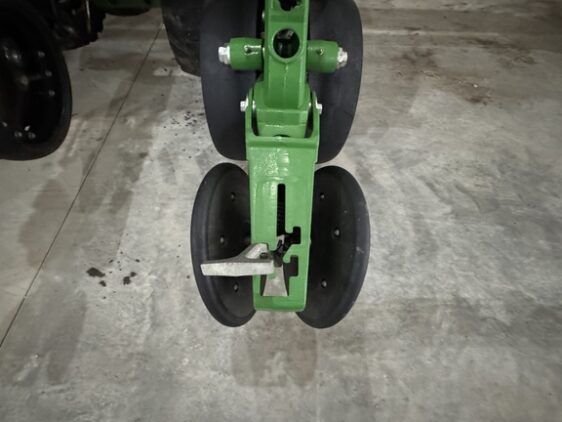 2025 John Deere DB60 - Image 26