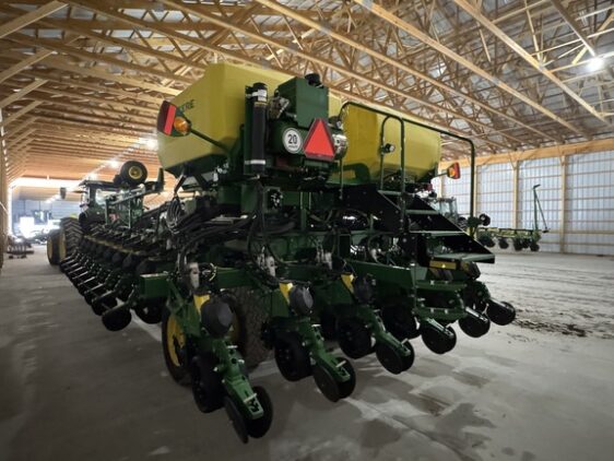 2025 John Deere DB60 - Image 8