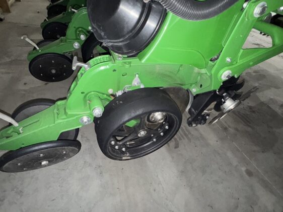2025 John Deere DB60 - Image 18
