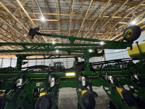 2025 John Deere DB60 - Image 11