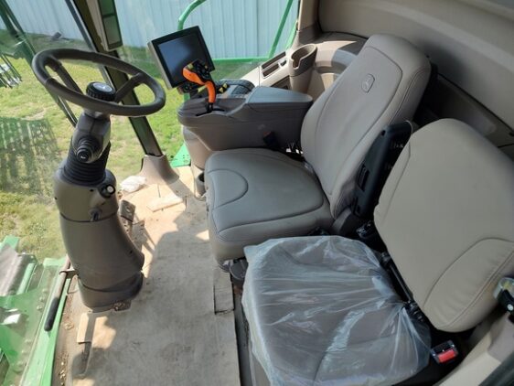 2023 John Deere S780 - Image 12