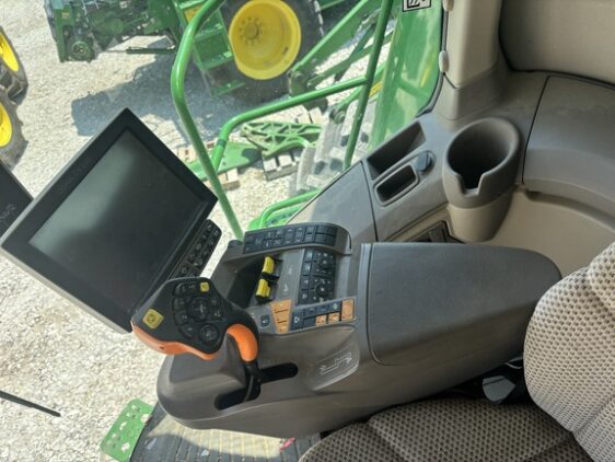 2018 John Deere S780 - Image 11