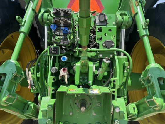 2012 John Deere 7230R - Image 21
