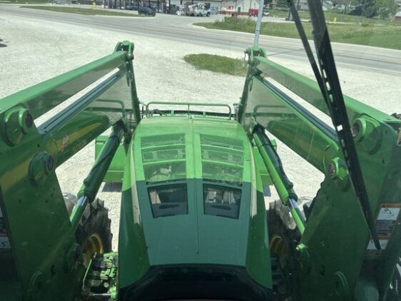 2012 John Deere 7230R - Image 10