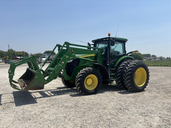 2012 John Deere 7230R