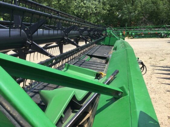 2013 John Deere 635FD - Image 18