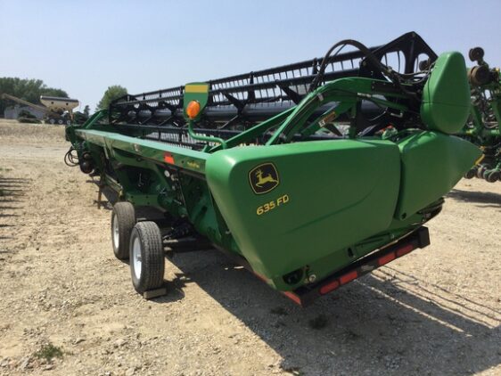 2013 John Deere 635FD - Image 26