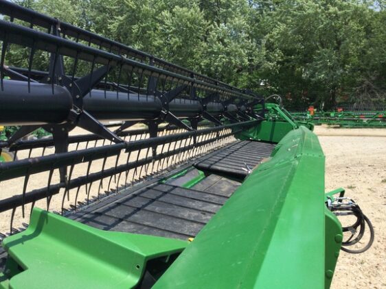 2013 John Deere 635FD - Image 34