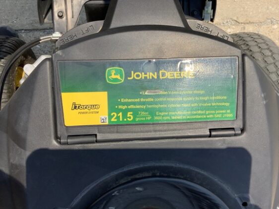 2020 John Deere S240 - Image 9