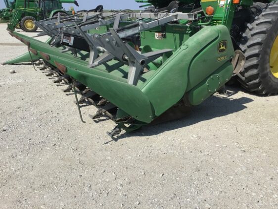 2018 John Deere 708C