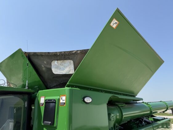 2023 John Deere S780 - Image 19