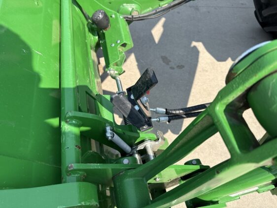 2024 John Deere 6R 215 - Image 29