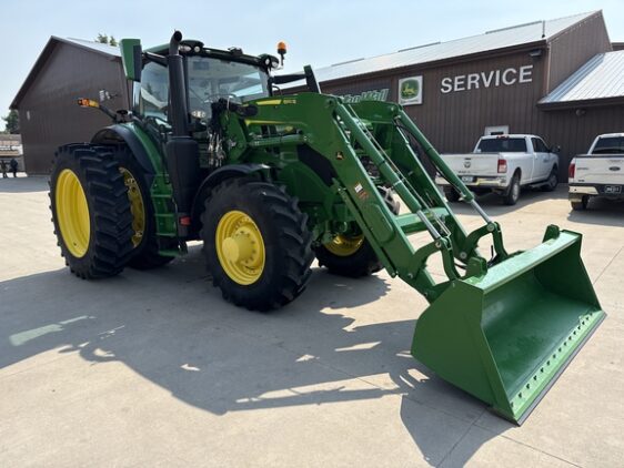 2024 John Deere 6R 215 - Image 16