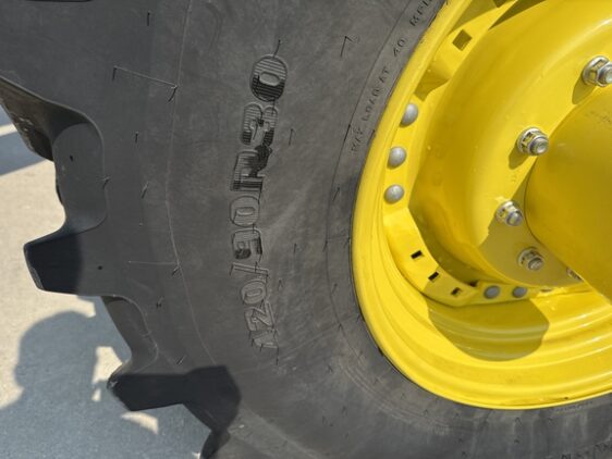 2024 John Deere 6R 215 - Image 44