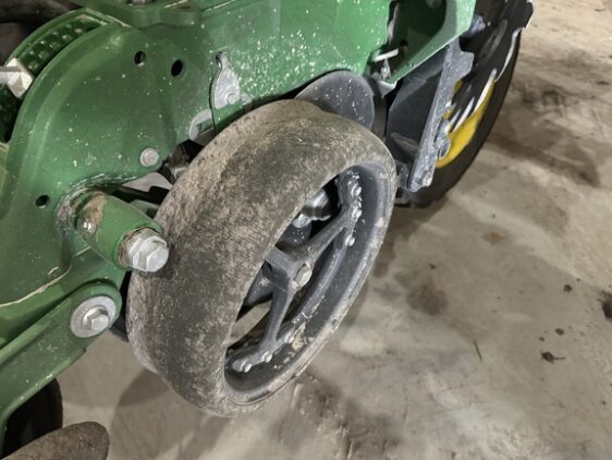 2025 John Deere DB90 - Image 30